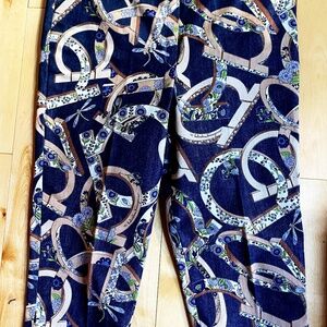 Custom-made capris using Ferragamo fabric